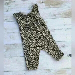 Old Navy Baby Girl Leopard Print One Piece Romper Pants Outfit Size 3-6 Months